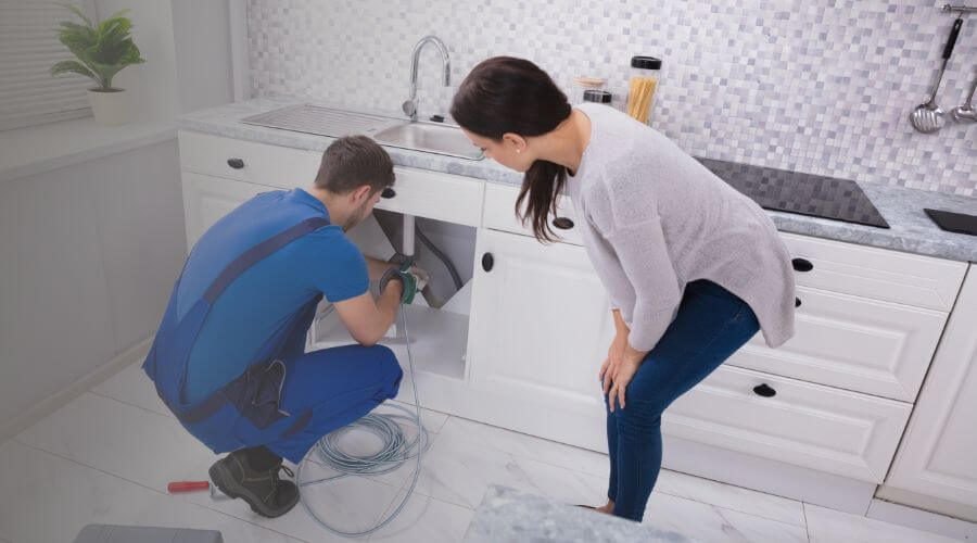 Professional sink repair in Poneto, IN